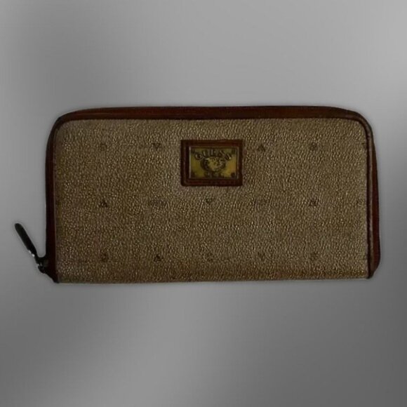 Guess Wallet Zip-Around Closure Multiple Compartments Compact Design Brown W OS - Picture 1 of 10